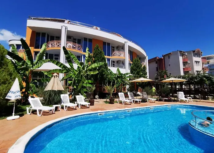 копакабана Хотел 2*